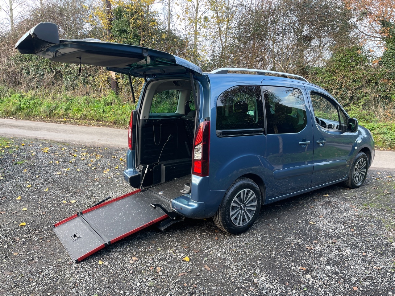 2017 Peugeot Partner Tepee